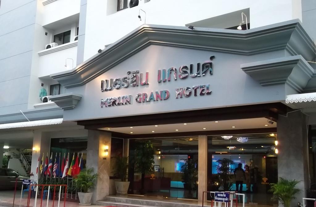Merlin Grand Hotel Hatjaj Kültér fotó